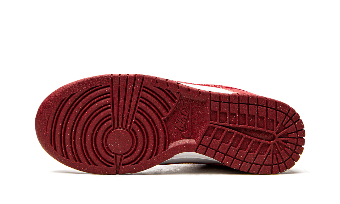 NIKE DUNK LOW NEXT NATURE WHITE GYM RED WOMENS