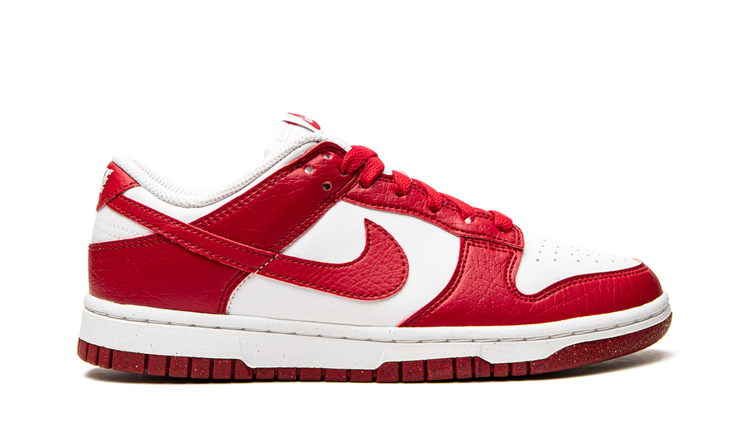 NIKE DUNK LOW NEXT NATURE WHITE GYM RED WOMENS