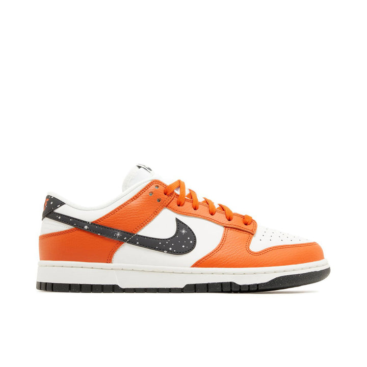NIKE DUNK LOW NIGHT SKY — Stock 
