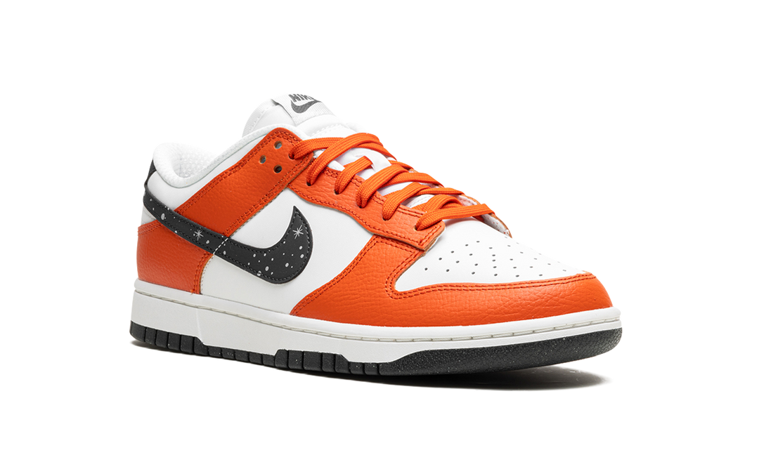 NIKE DUNK LOW NIGHT SKY — Stock 