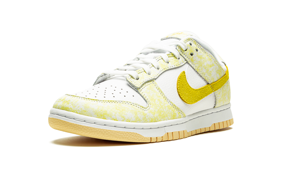 NIKE DUNK LOW OG YELLOW STRIKE WOMENS