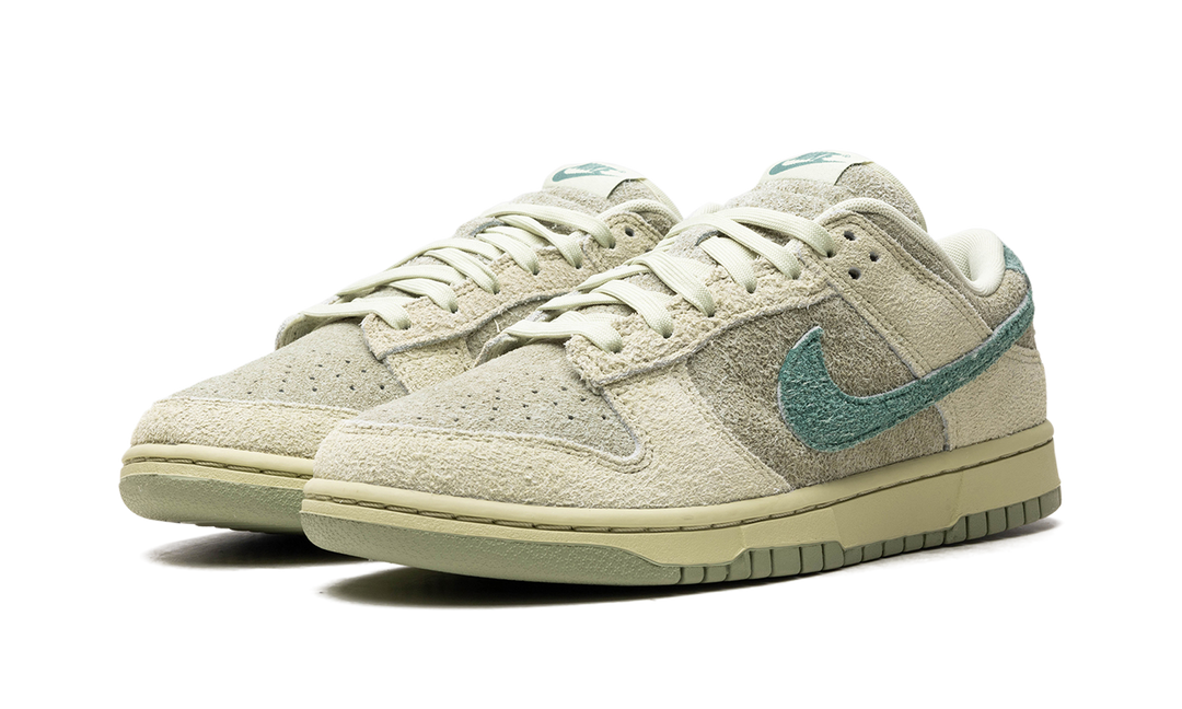 NIKE DUNK LOW OLIVE AURA WOMENS