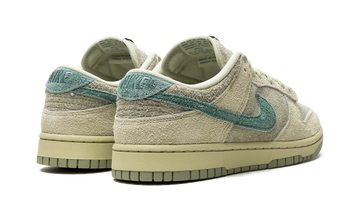 NIKE DUNK LOW OLIVE AURA WOMENS — Stock