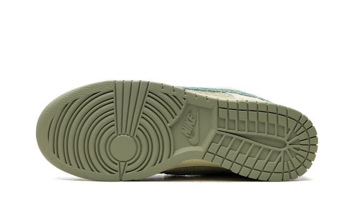NIKE DUNK LOW OLIVE AURA WOMENS