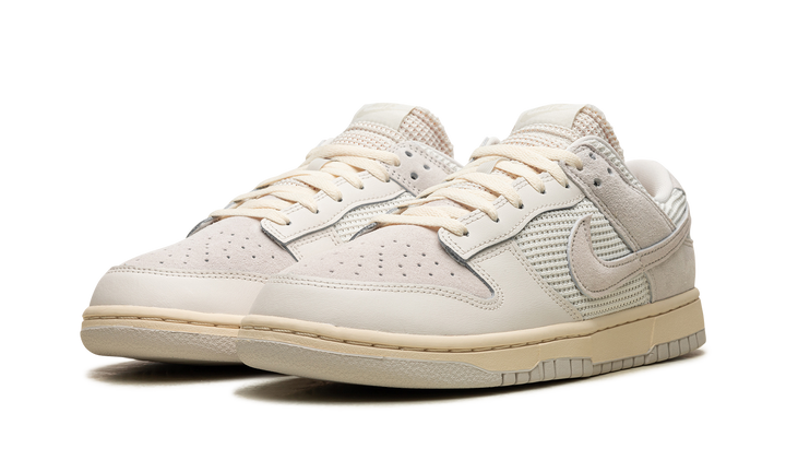 NIKE DUNK LOW PHANTOM LIGHT BONE — Stock 