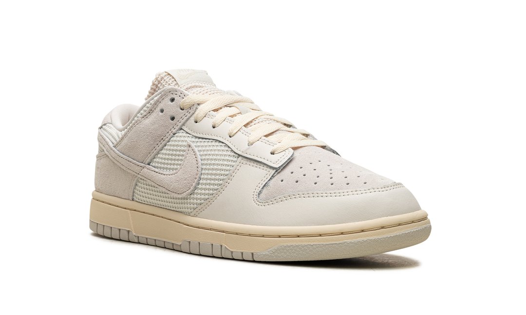 NIKE DUNK LOW PHANTOM LIGHT BONE — Stock 