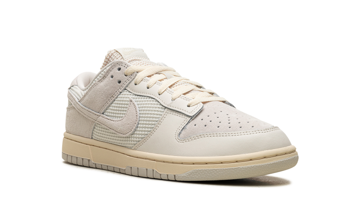 NIKE DUNK LOW PHANTOM LIGHT BONE — Stock 