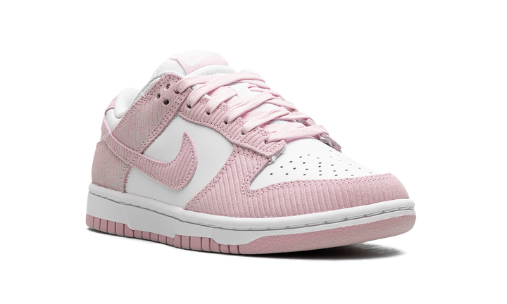 NIKE DUNK LOW PINK CORDUROY WOMENS — Stock 