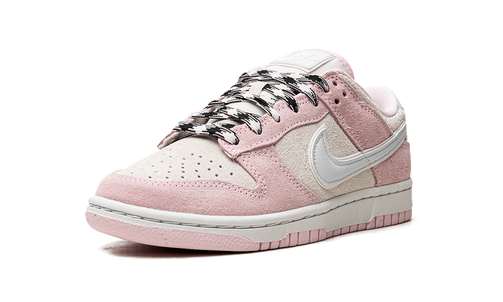 NIKE DUNK LOW PINK FOAM SUEDE WOMENS