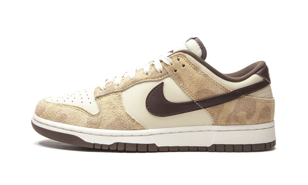 NIKE DUNK LOW PREMIUM GIRAFFE