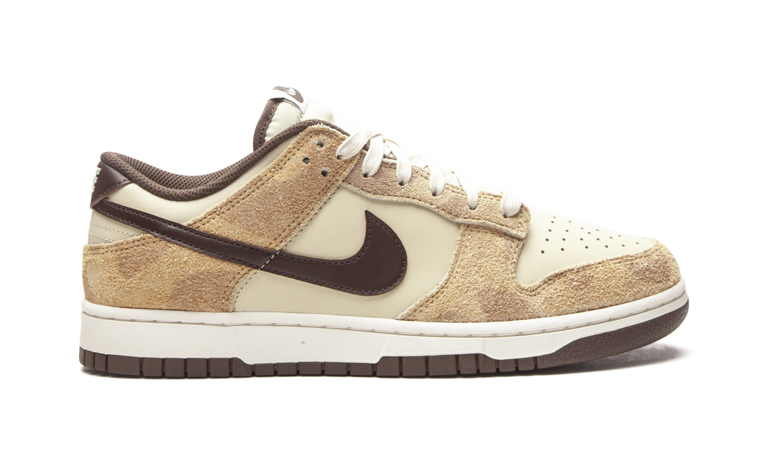 NIKE DUNK LOW PREMIUM GIRAFFE