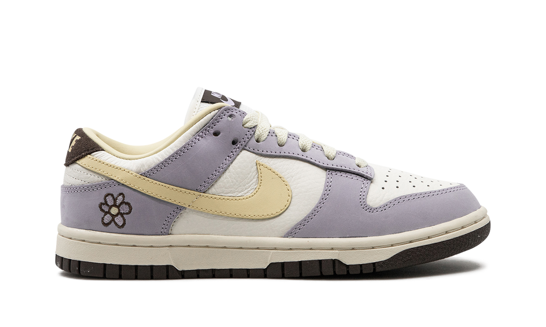 NIKE DUNK LOW PREMIUM LILAC BLOOM WOMENS