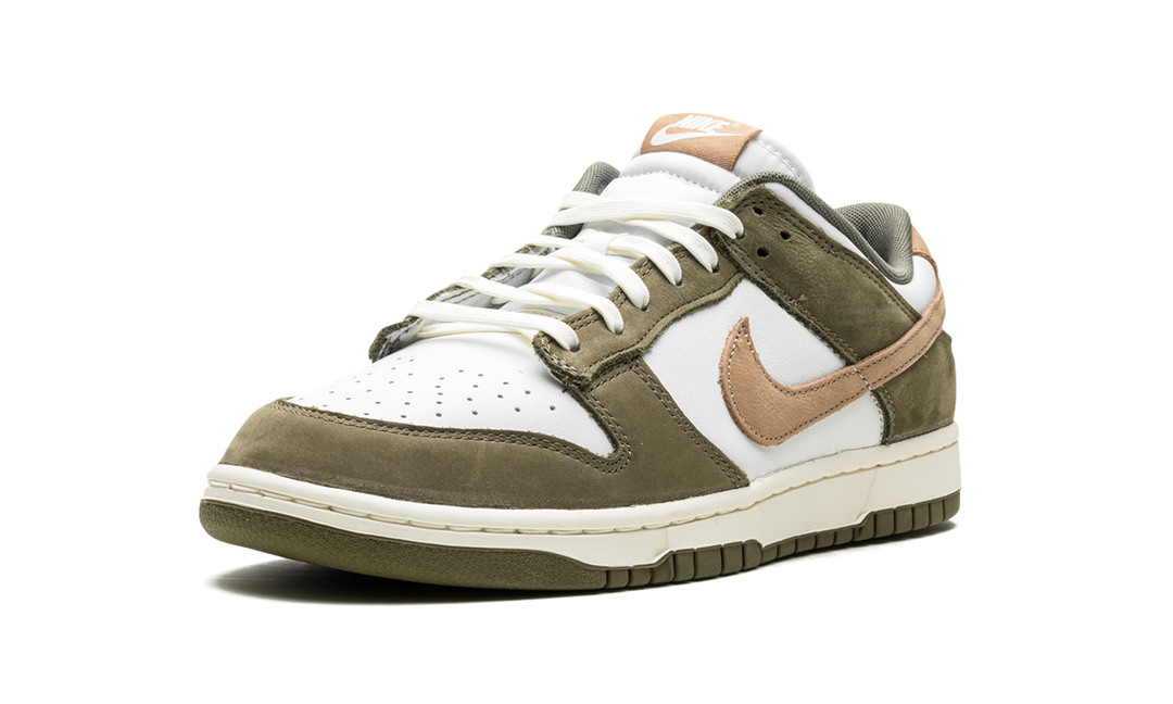 NIKE DUNK LOW PREMIUM MEDIUM OLIVE HEMP
