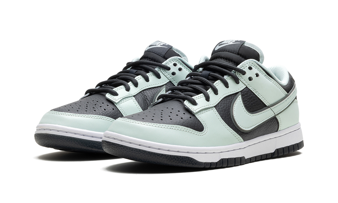 NIKE DUNK LOW PREMIUM SMOKE GREY BARELY GREEN