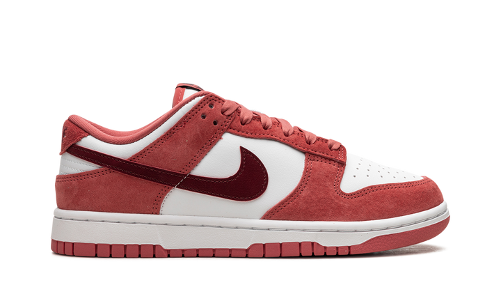 NIKE DUNK LOW PREMIUM VALENTINES DAY WOMENS