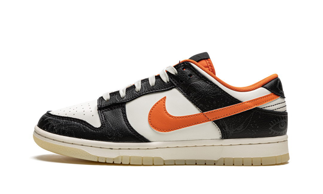 NIKE DUNK LOW PRM HALLOWEEN