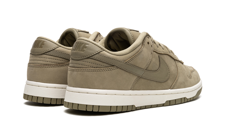 NIKE DUNK LOW PRM NEUTRAL OLIVE (WOMEN&