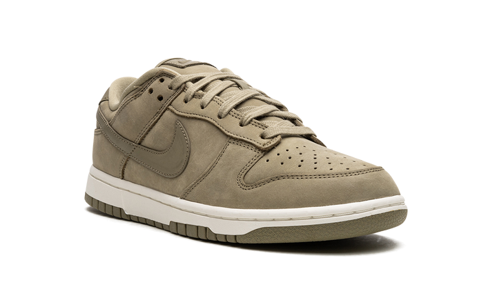NIKE DUNK LOW PRM NEUTRAL OLIVE (WOMEN&