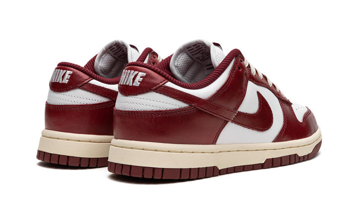 NIKE DUNK LOW PRM TEAM RED