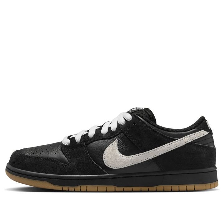 NIKE DUNK LOW PRO SB BLACK WHITE GUM