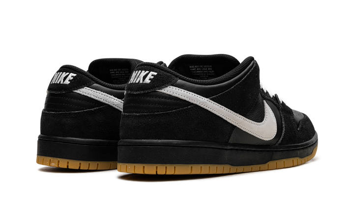 NIKE DUNK LOW PRO SB BLACK WHITE GUM