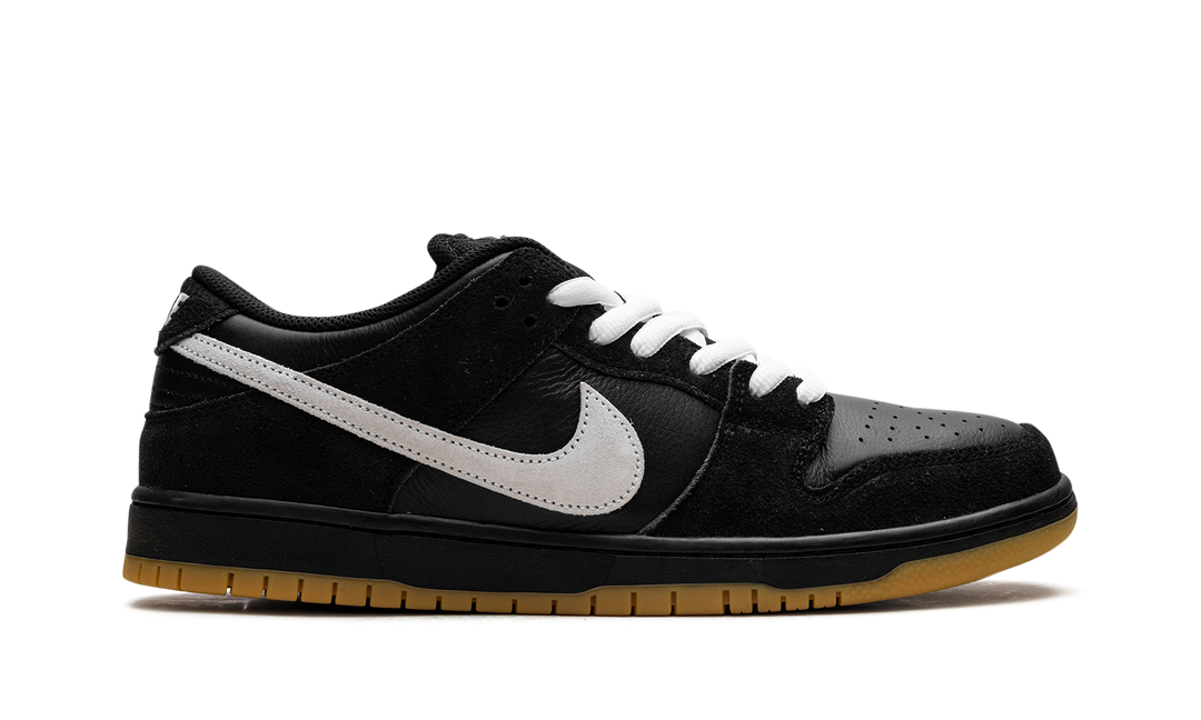 NIKE DUNK LOW PRO SB BLACK WHITE GUM