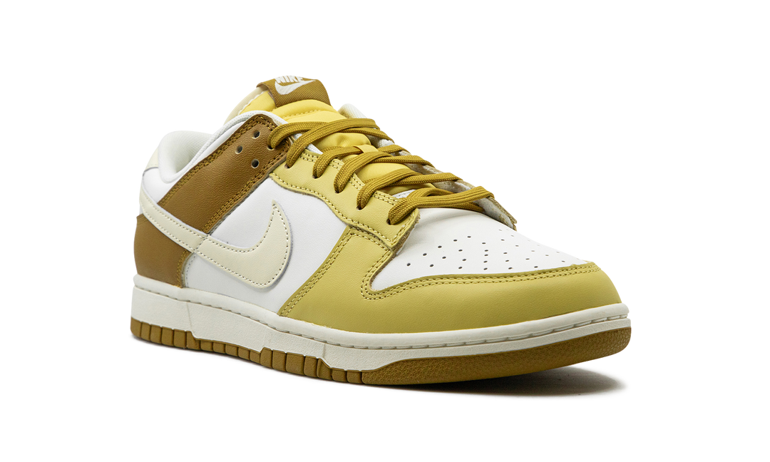 NIKE DUNK LOW RETRO BRONZINE — Stock 