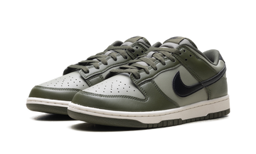 NIKE DUNK LOW RETRO LIGHT ARMY CARGO KHAKI — Stock