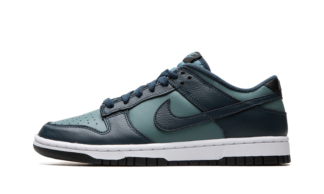 NIKE DUNK LOW RETRO PREMIUM ARMOURY NAVY