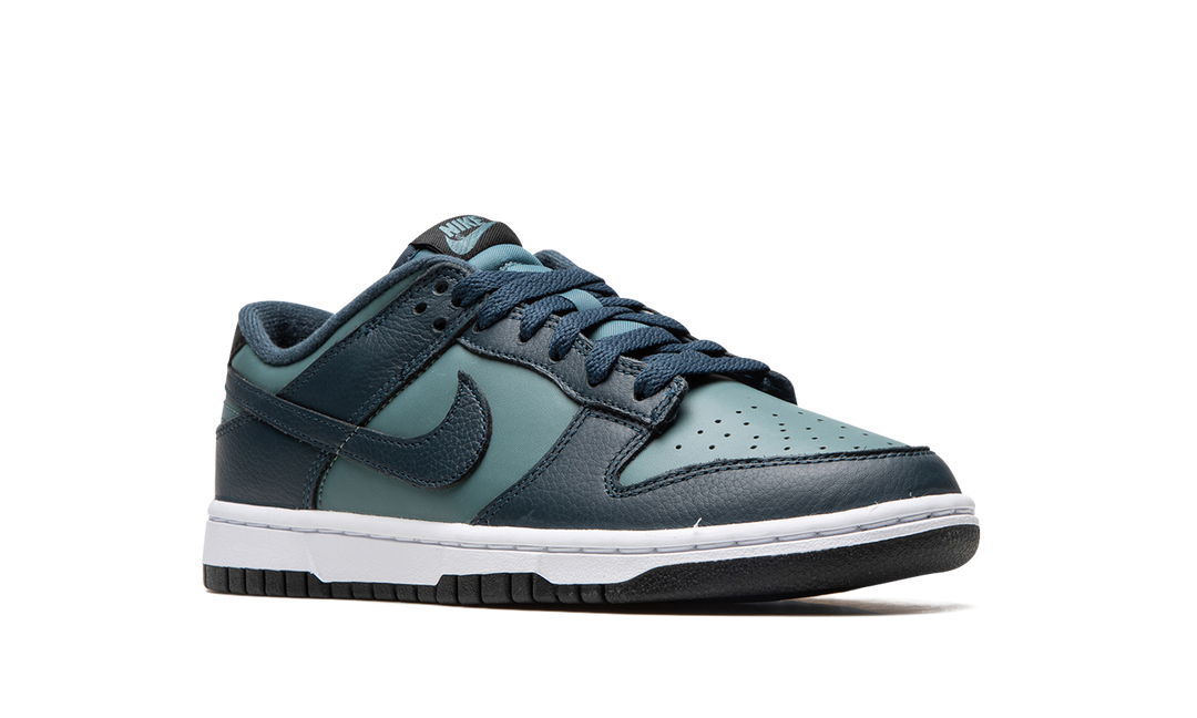 NIKE DUNK LOW RETRO PREMIUM ARMOURY NAVY