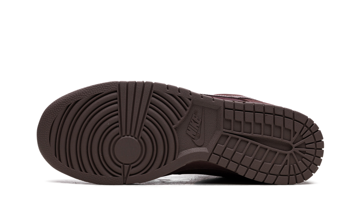 NIKE DUNK LOW RETRO PREMIUM BURGUNDY CRUSH