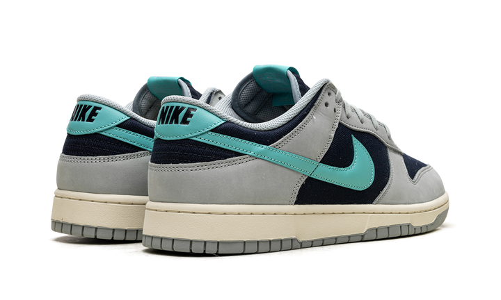 NIKE DUNK LOW RETRO PREMIUM LIGHT PUMICE GREEN FROST