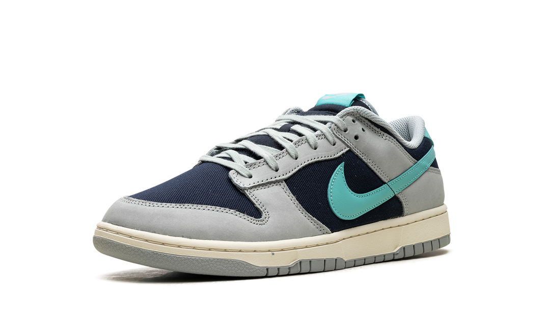 NIKE DUNK LOW RETRO PREMIUM LIGHT PUMICE GREEN FROST