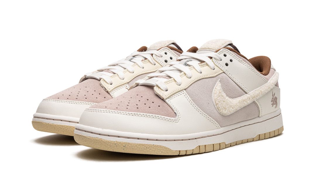 NIKE DUNK LOW RETRO PRM YEAR OF THE RABBIT MOCHA BROWN — Stock 