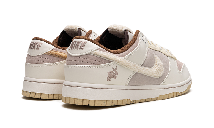 NIKE DUNK LOW RETRO PRM YEAR OF THE RABBIT MOCHA BROWN — Stock 