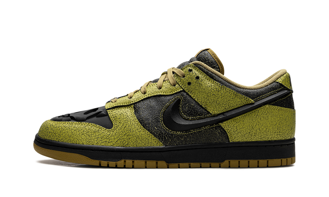 NIKE DUNK LOW RETRO QS HALLOWEEN SKULL