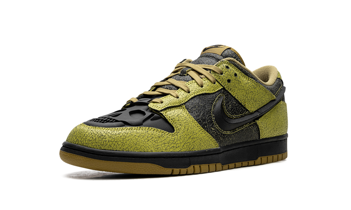 NIKE DUNK LOW RETRO QS HALLOWEEN SKULL