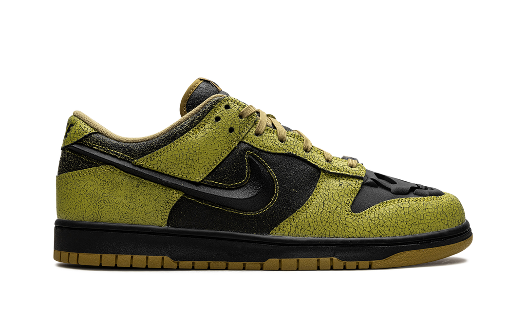 NIKE DUNK LOW RETRO QS HALLOWEEN SKULL
