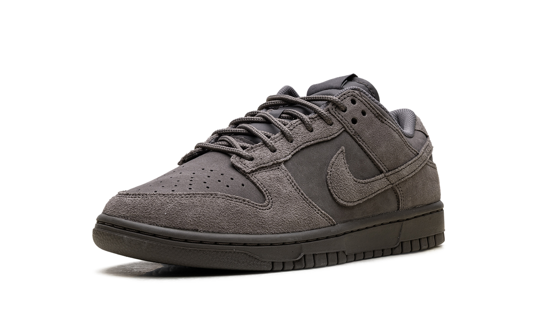 NIKE DUNK LOW RETRO SE CAVE STONE