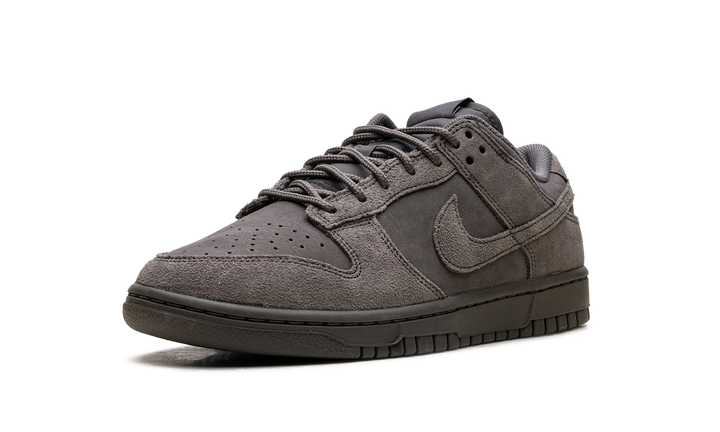 NIKE DUNK LOW RETRO SE CAVE STONE
