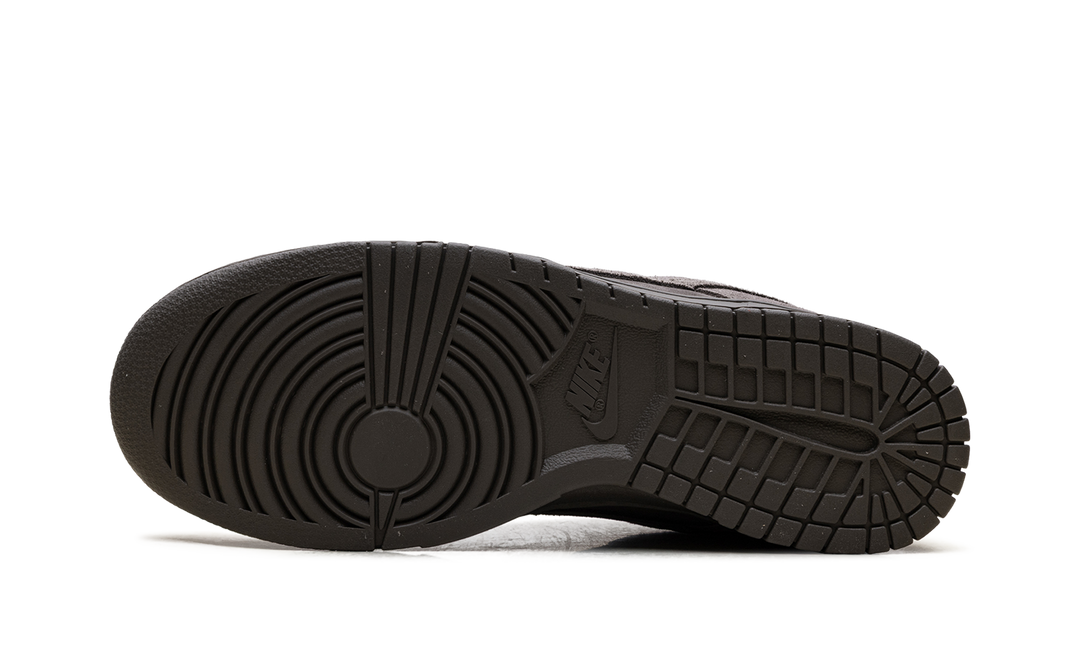 NIKE DUNK LOW RETRO SE CAVE STONE
