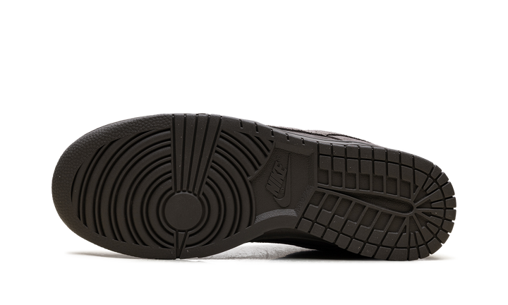 NIKE DUNK LOW RETRO SE CAVE STONE