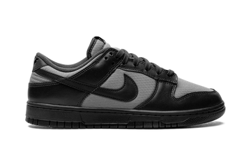 NIKE DUNK LOW RETRO SE OFF NOIR SMOKE GREY — Stock