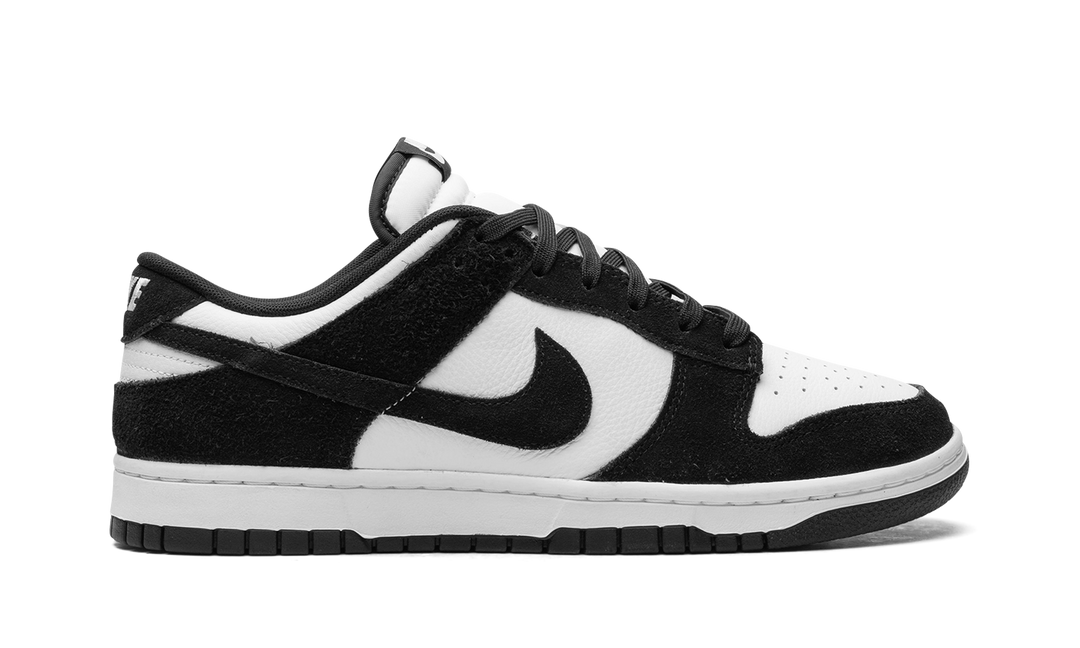 NIKE DUNK LOW RETRO SE SUEDE PANDA