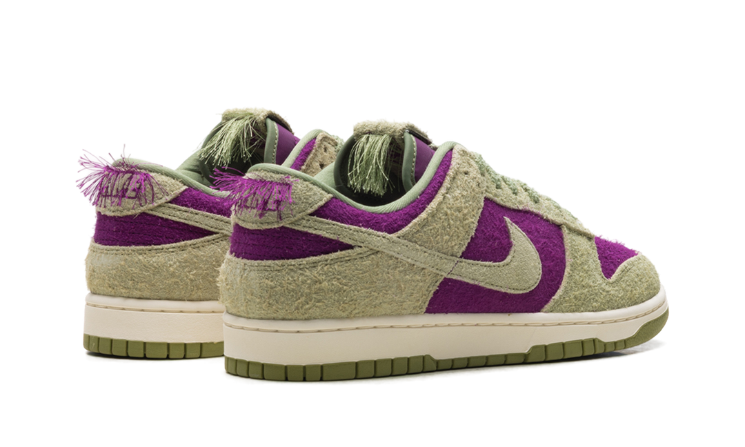 NIKE DUNK LOW RETRO SE VIOTECH DUSTY OLIVE