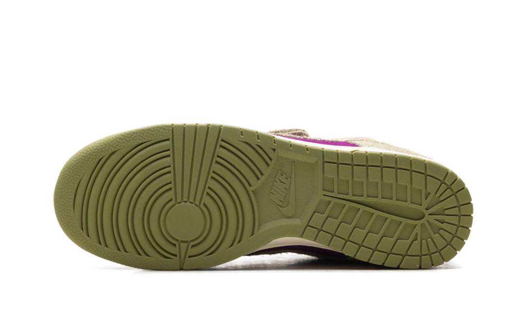 NIKE DUNK LOW RETRO SE VIOTECH DUSTY OLIVE