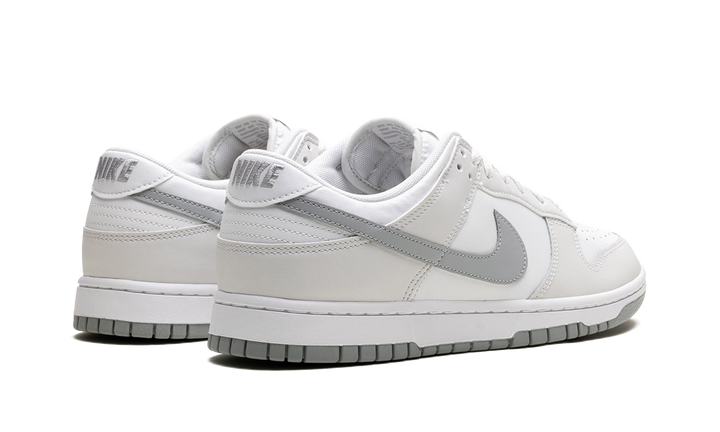 NIKE DUNK LOW RETRO SUMMIT WHITE LIGHT SMOKE GREY