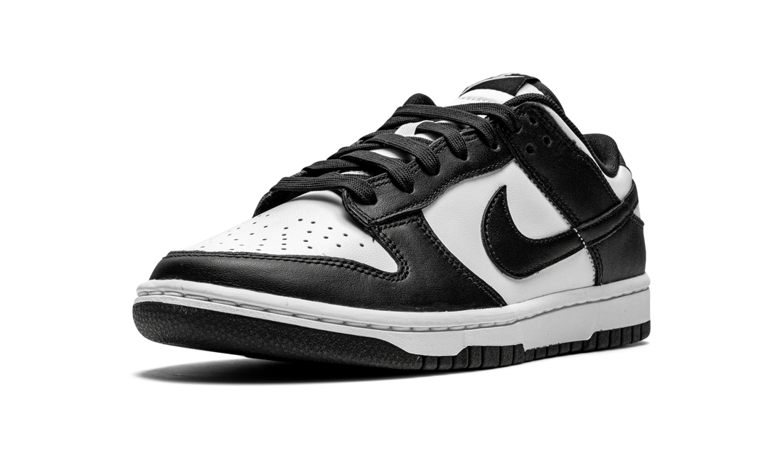 NIKE DUNK LOW RETRO WHITE BLACK PANDA