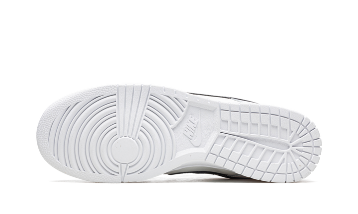 NIKE DUNK LOW REVERSE PANDA