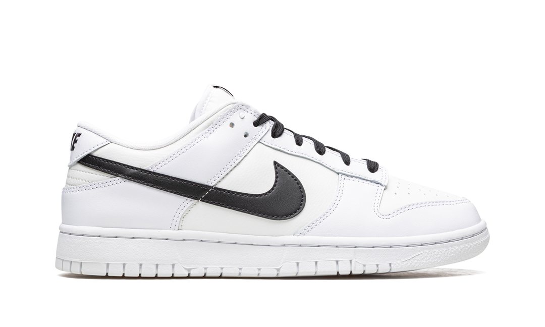 NIKE DUNK LOW REVERSE PANDA